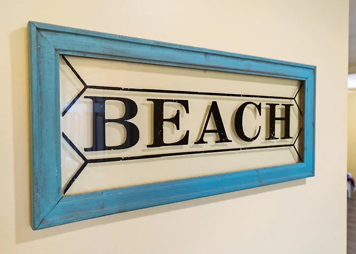 Oceanview On 44th St 3br2ba Balcony Views Of Sunrise & Sunset Pool Ferienhaus