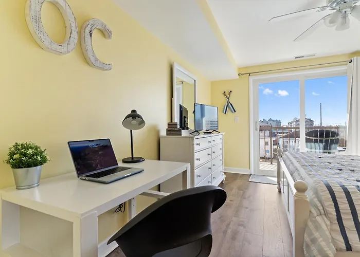 Ferienhaus Oceanview On 44th St 3br2ba Balcony Views Of Sunrise & Sunset Pool *