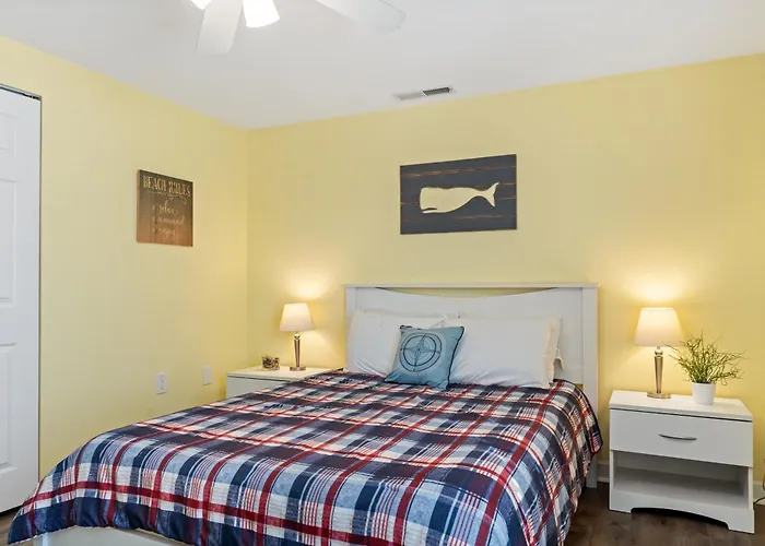 Oceanview On 44th St 3br2ba Balcony Views Of Sunrise & Sunset Pool * Ocean Stadt