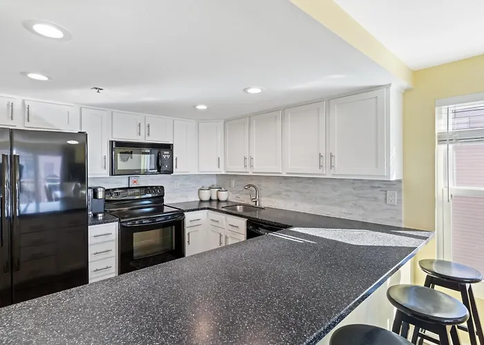 Ferienhaus Oceanview On 44th St 3br2ba Balcony Views Of Sunrise & Sunset Pool *